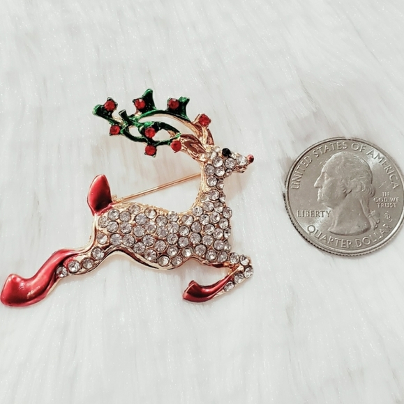 Rhinestone Reindeer Christmas Brooch - Picture 4 of 5